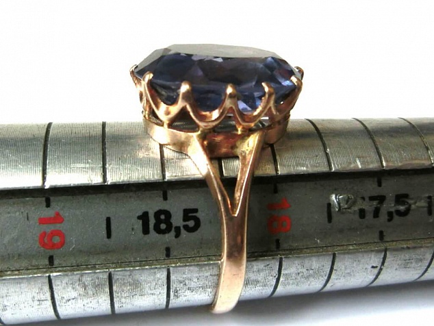 Увеличение кольца с камнем на один размер